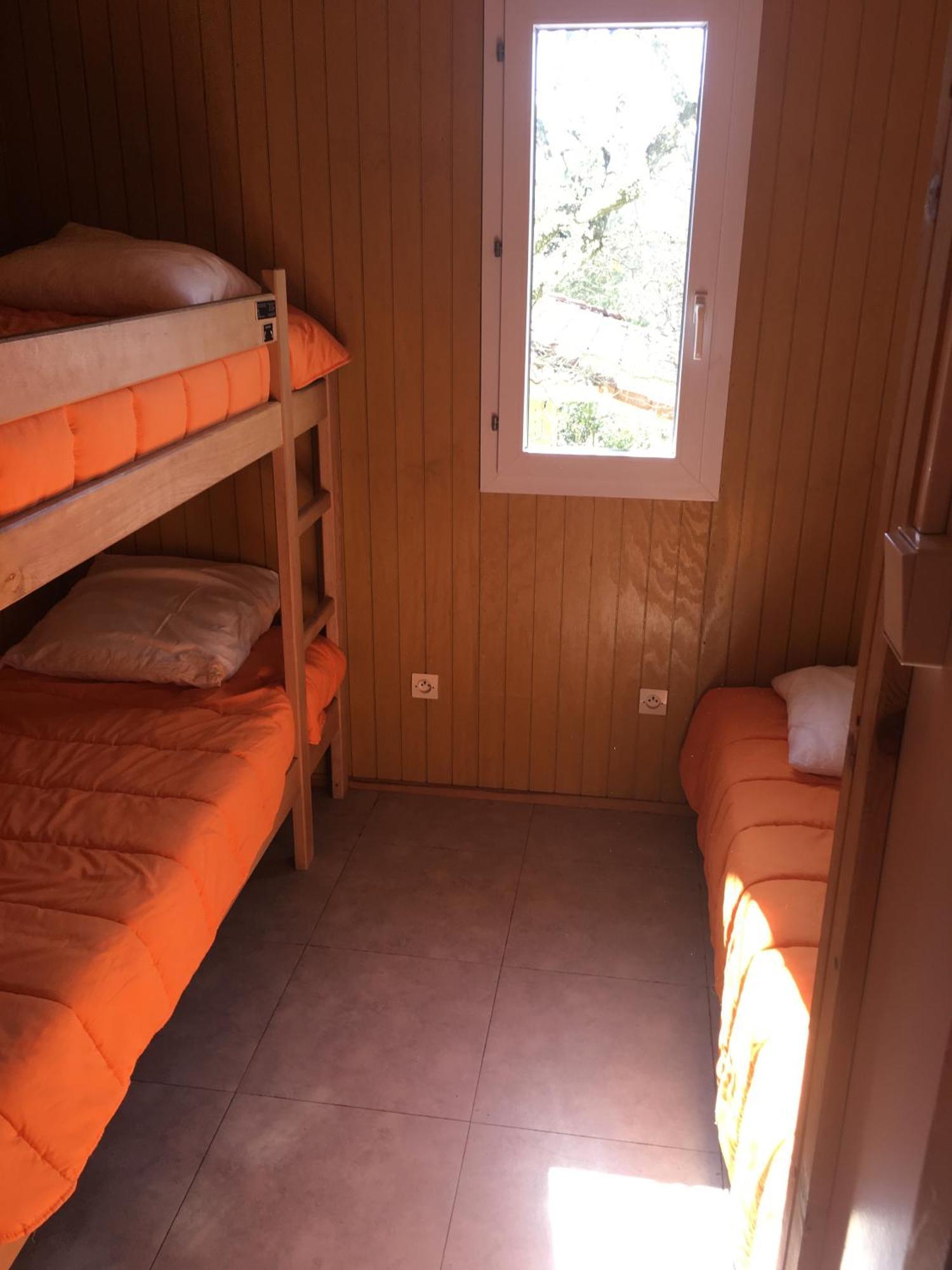 Camping Chalets Les Chênes Verts Vogue Chambre photo